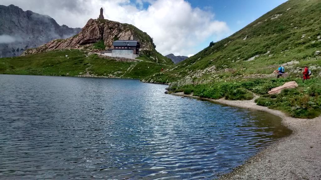 Gasthof Zum Loewen Sankt Jakob im Lesachtal ภายนอก รูปภาพ